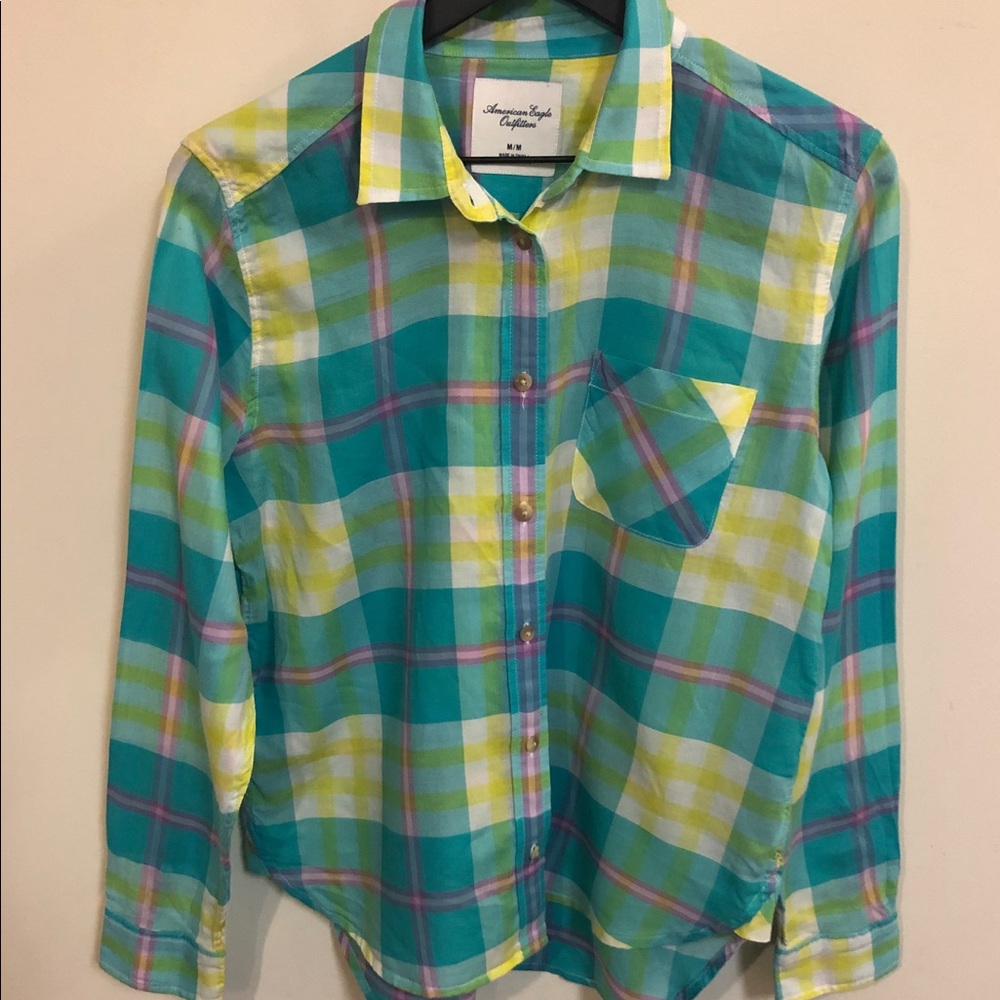 American Eagle Long Sleeve Button Up Top